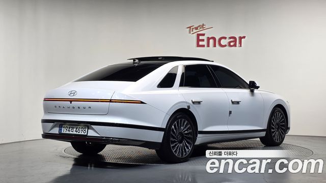 Hyundai Grandeur 2025 — photo 2