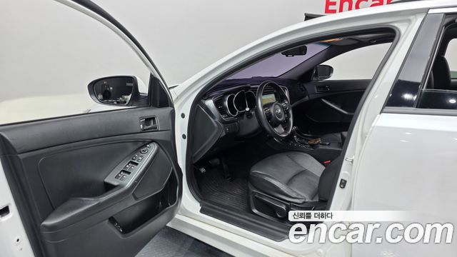 Kia K5 2014 — photo 10