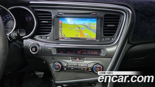 Kia K5 2014 — photo 16