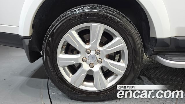Land Rover Discovery 2016 — photo 5