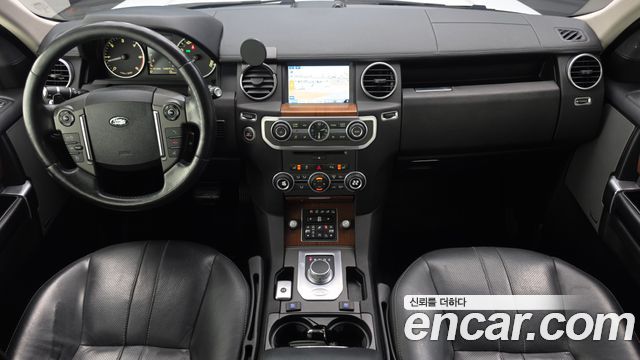 Land Rover Discovery 2016 — photo 7