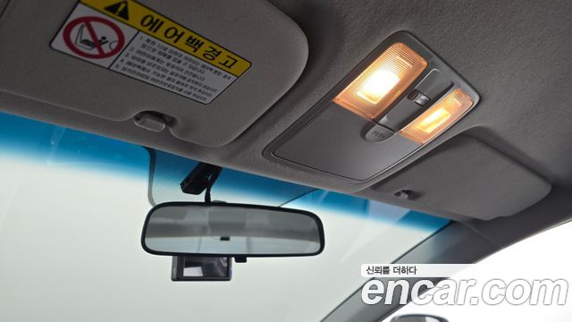 Hyundai AVANTE 2012 — photo 20