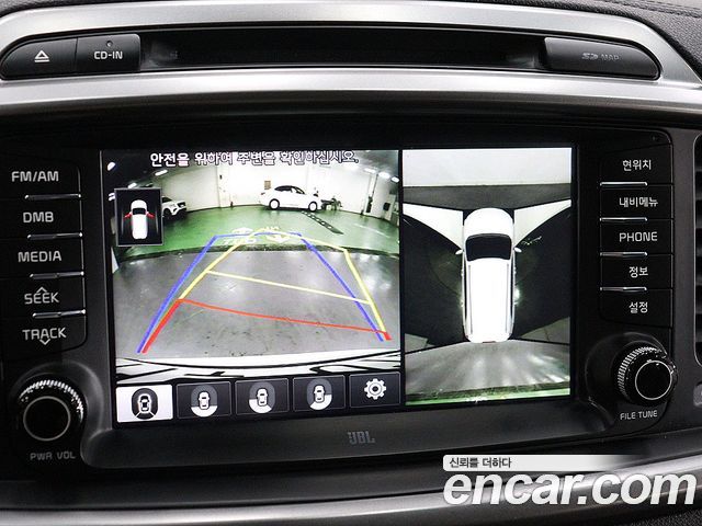 Kia Sorento 2016 — photo 9