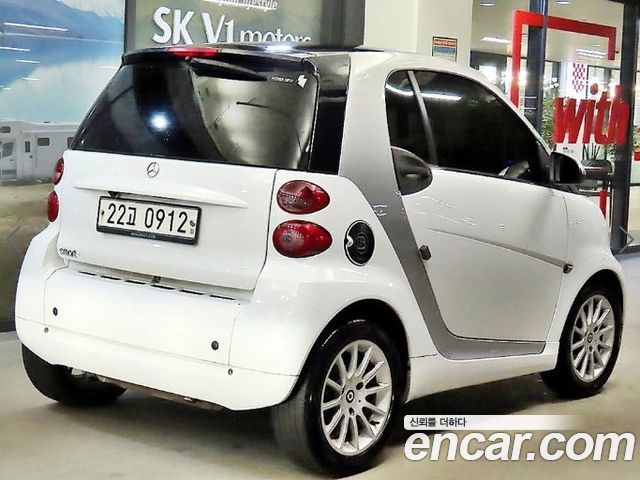 Smart Fortwo 2012 — photo 4