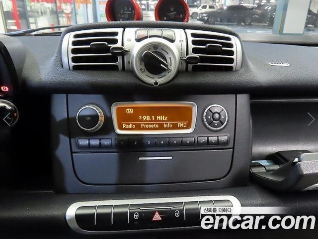 Smart Fortwo 2012 — photo 9
