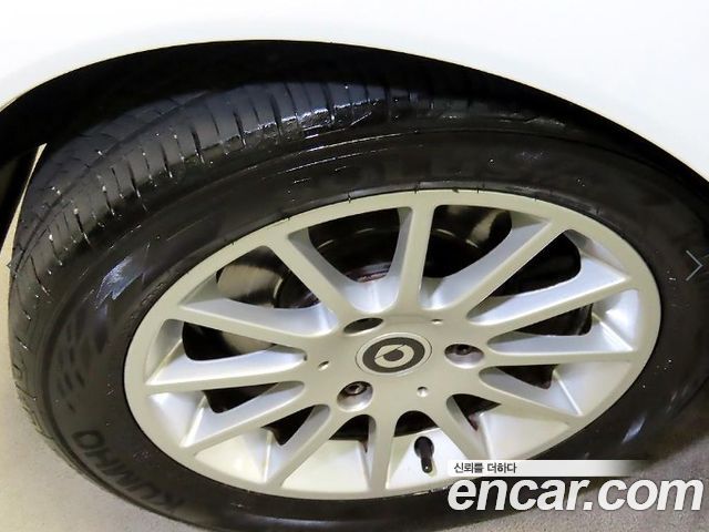 Smart Fortwo 2012 — photo 17
