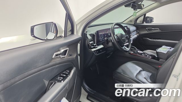 Kia Sportage 2023 — photo 13