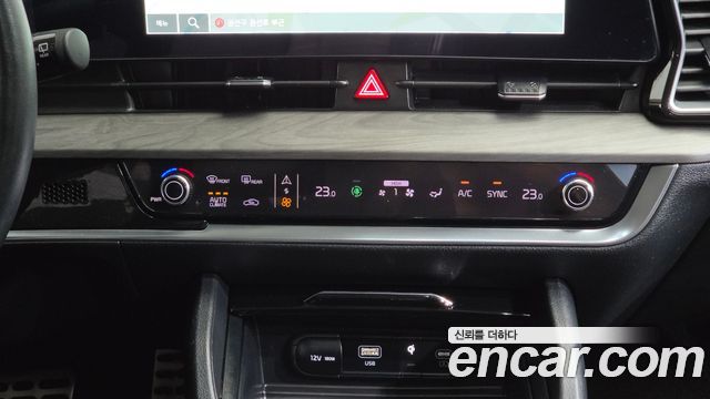 Kia Sportage 2023 — photo 19