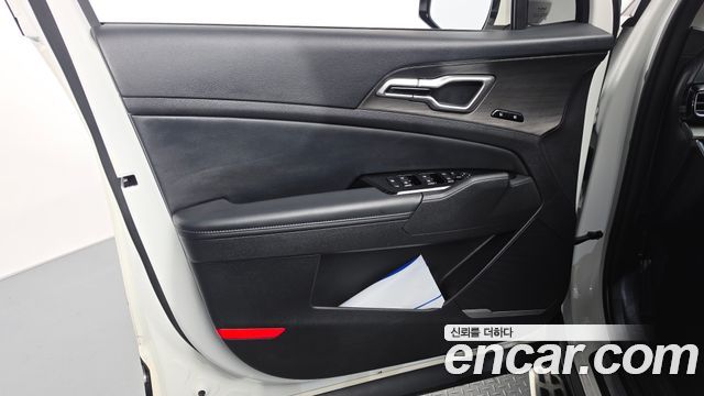 Kia Sportage 2023 — photo 14