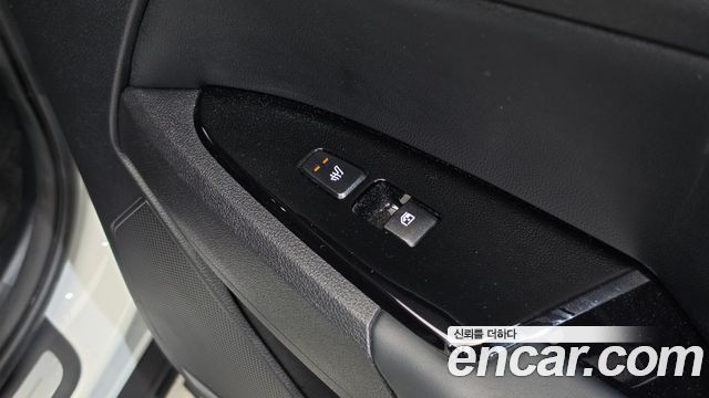 Kia Sportage 2023 — photo 39