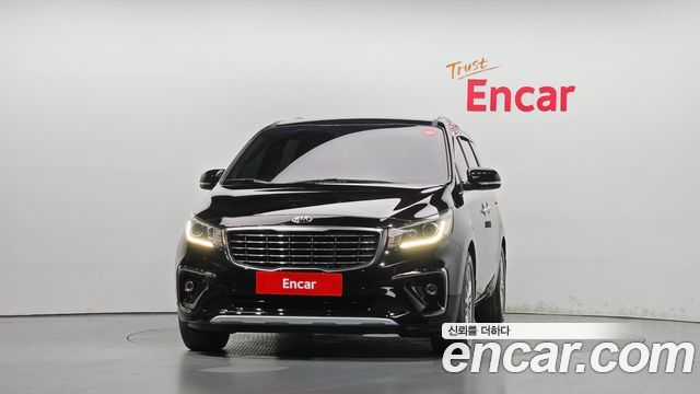 Kia Canival 2020 — photo 3