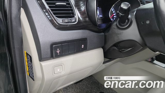 Kia Canival 2020 — photo 26