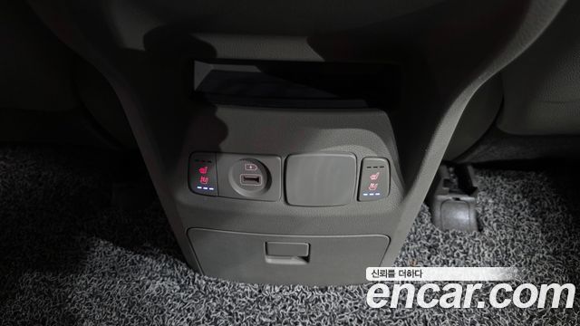 Kia Canival 2020 — photo 30