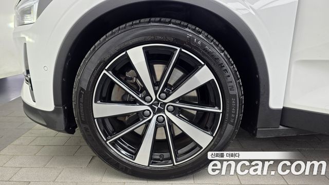 Polestar Polestar 2 2022 — photo 5