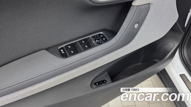 Polestar Polestar 2 2022 — photo 29