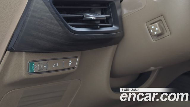 Kia K8 2022 — photo 15