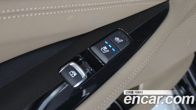 Kia K8 2022 — photo 19