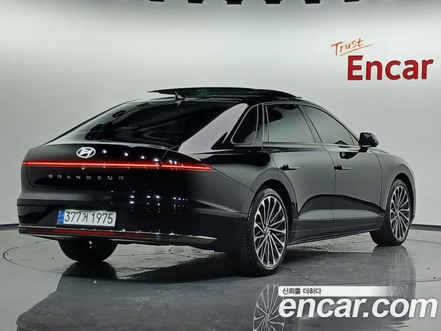 Hyundai Grandeur 2023 — photo 2