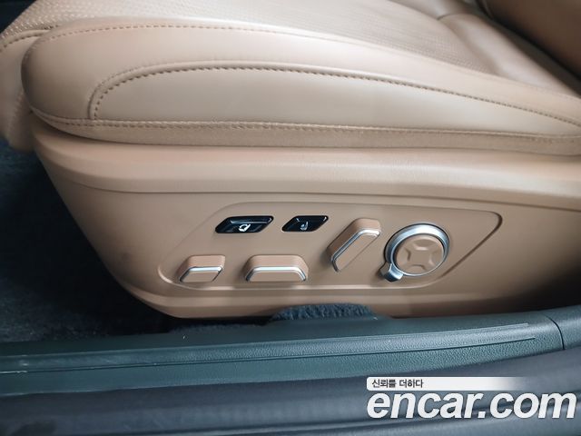 Hyundai Grandeur 2023 — photo 32