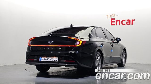 Hyundai Sonata 2022 — photo 2