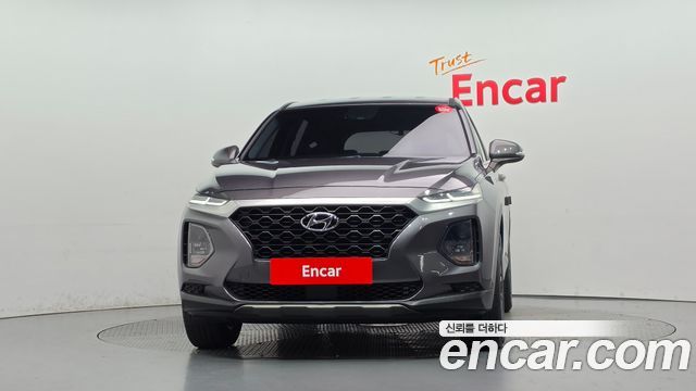 Hyundai Santafe 2019 — photo 3
