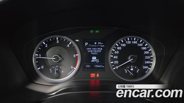 Hyundai Santafe 2019 — photo 11