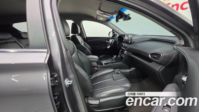 Hyundai Santafe 2019 — photo 13