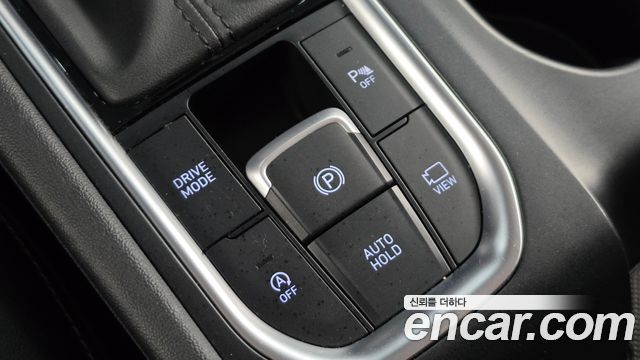 Hyundai Santafe 2019 — photo 25