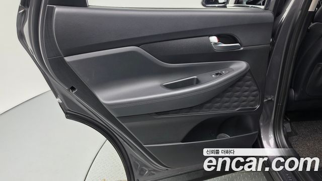 Hyundai Santafe 2019 — photo 15