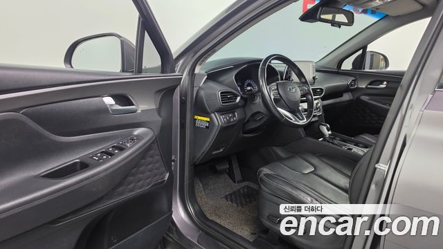 Hyundai Santafe 2019 — photo 16