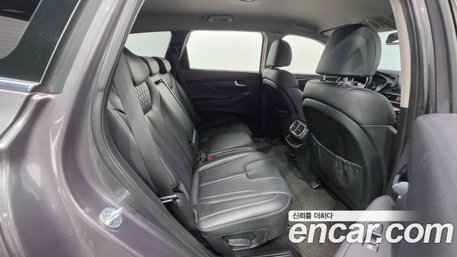 Hyundai Santafe 2019 — photo 30