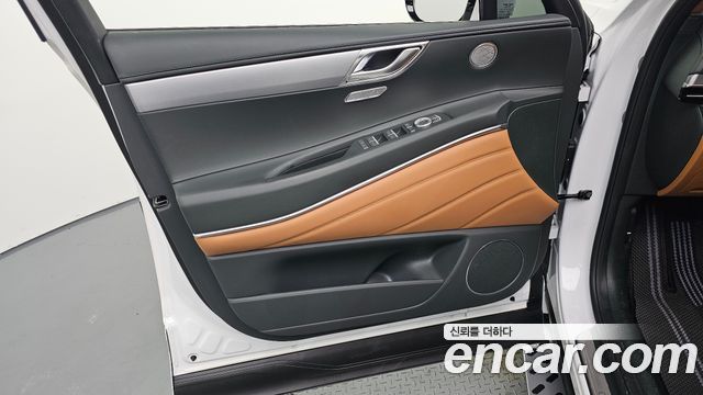 Genesis GV80 2025 — photo 14