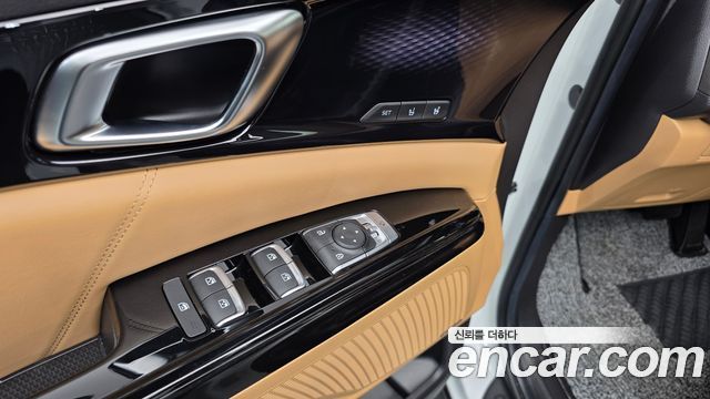 Kia Canival 2022 — photo 25