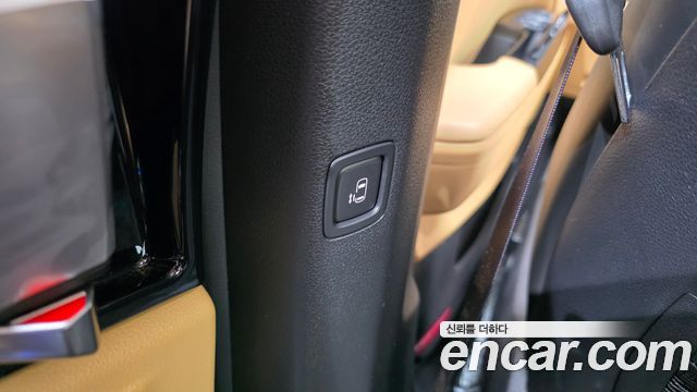 Kia Canival 2022 — photo 30
