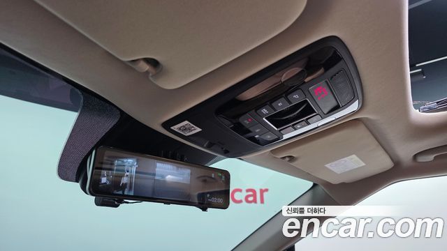 Kia Canival 2022 — photo 32