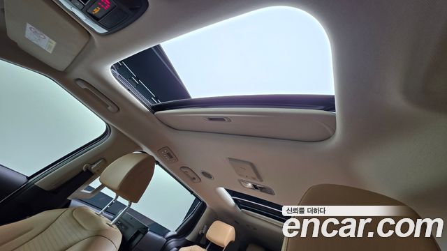 Kia Canival 2022 — photo 34