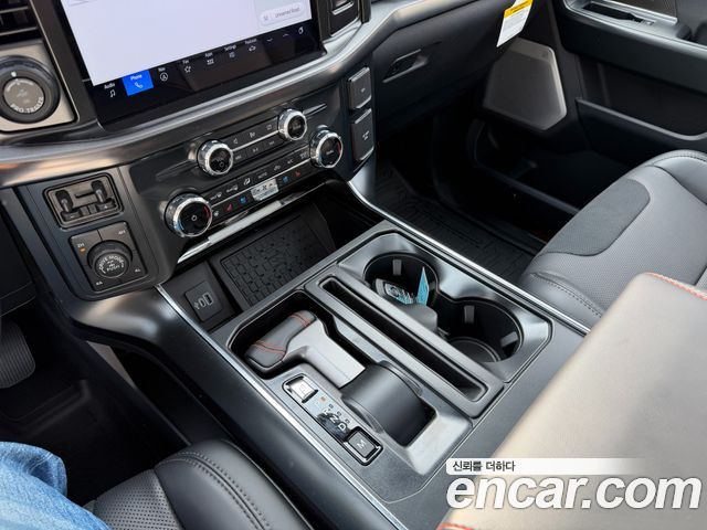 Ford F150 2026 — photo 16