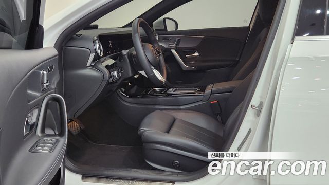 Mercedes-Benz A-Class 2026 — photo 10