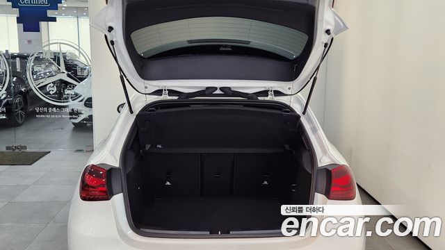 Mercedes-Benz A-Class 2026 — photo 18