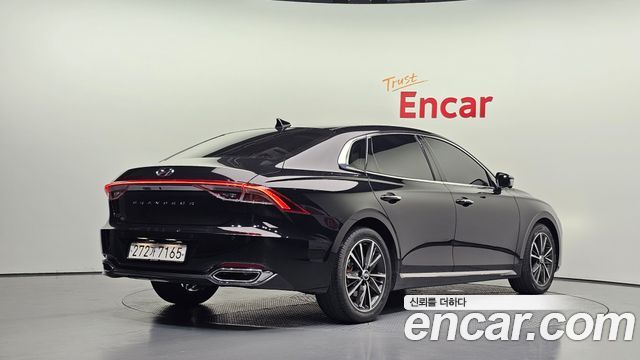 Hyundai Grandeur 2023 — photo 2