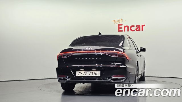 Hyundai Grandeur 2023 — photo 4