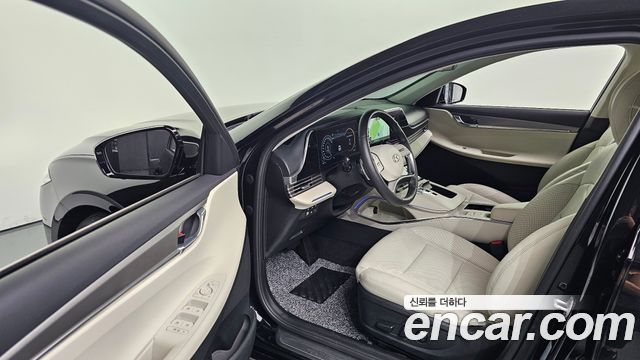Hyundai Grandeur 2023 — photo 13