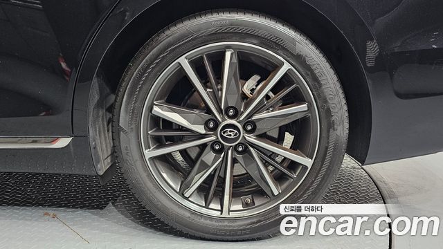 Hyundai Grandeur 2023 — photo 7