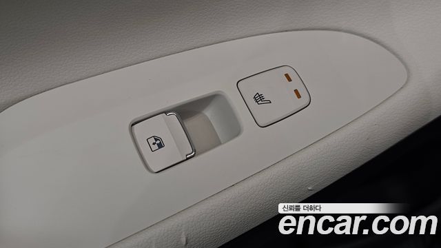 Hyundai Grandeur 2023 — photo 28