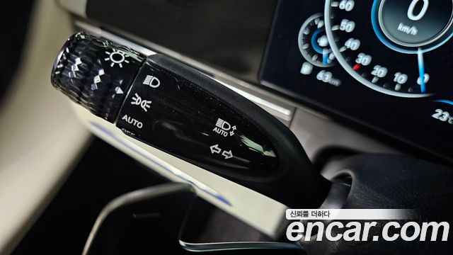 Hyundai Grandeur 2023 — photo 29