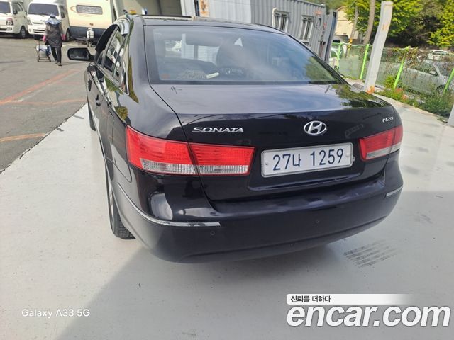 Hyundai Sonata 2009 — photo 2