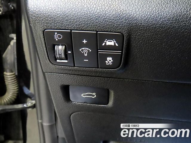 Kia K5 2020 — photo 14