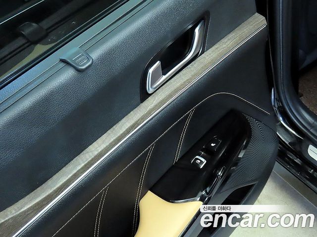 Kia K5 2020 — photo 16