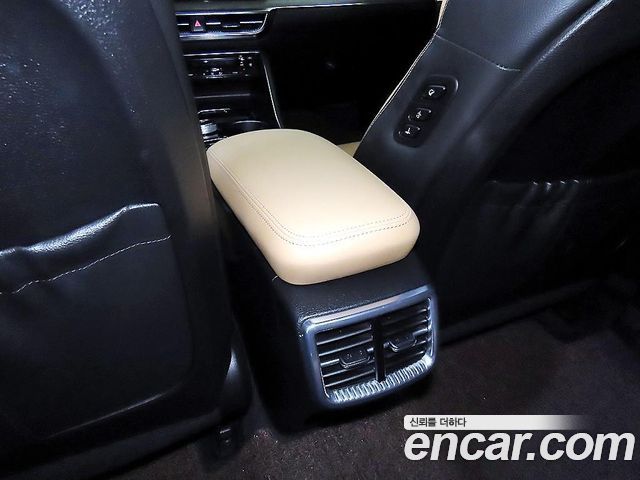 Kia K5 2020 — photo 17