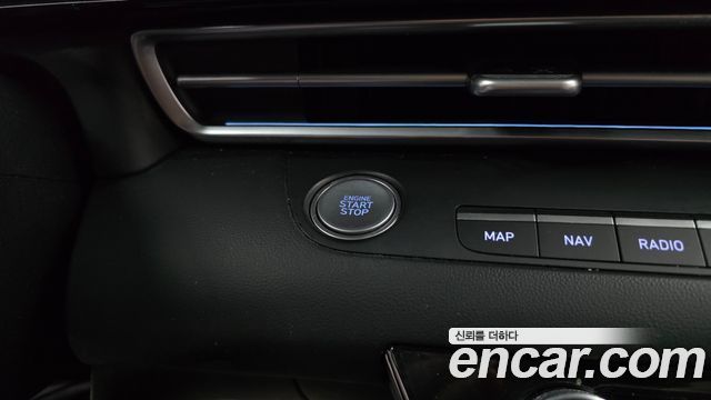 Hyundai AVANTE 2021 — photo 28